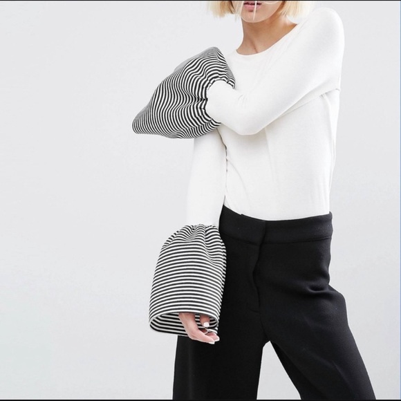 Style Mafia Locka Top Statement Sleeve Black White Stripe Small - Picture 1 of 14